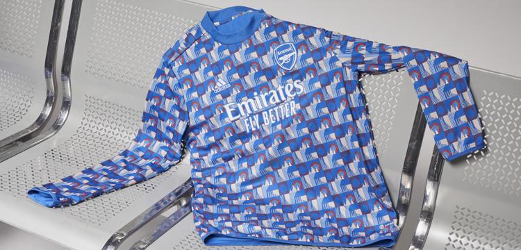 arsenal-warming-up-shirt-2022.jpg